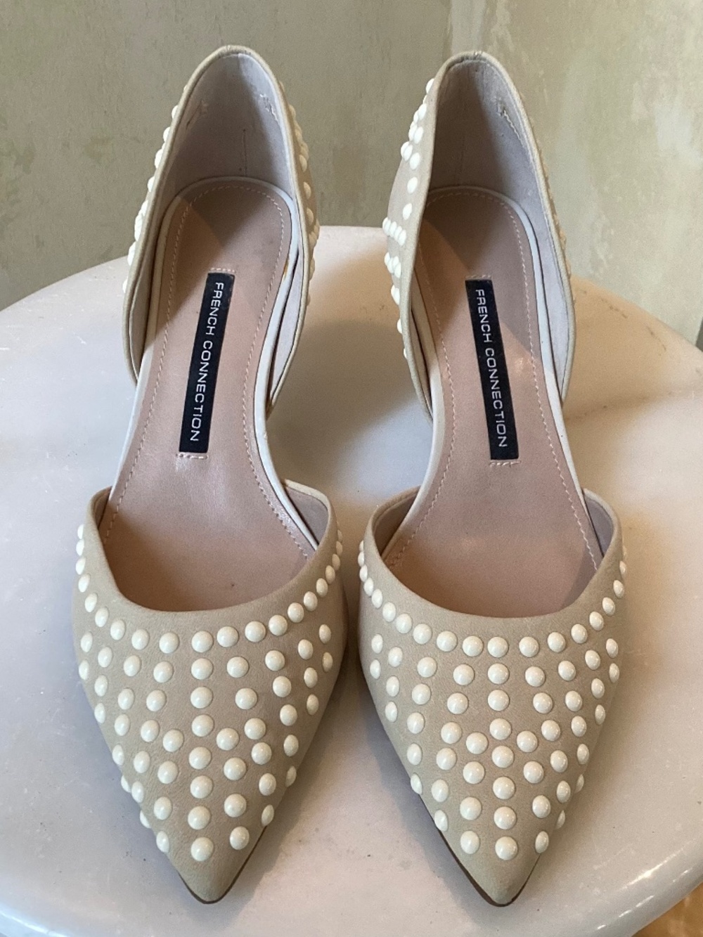 FRENCH CONNECTION - CREAM d’ORSAY HEELS - SIZE 6.5 US